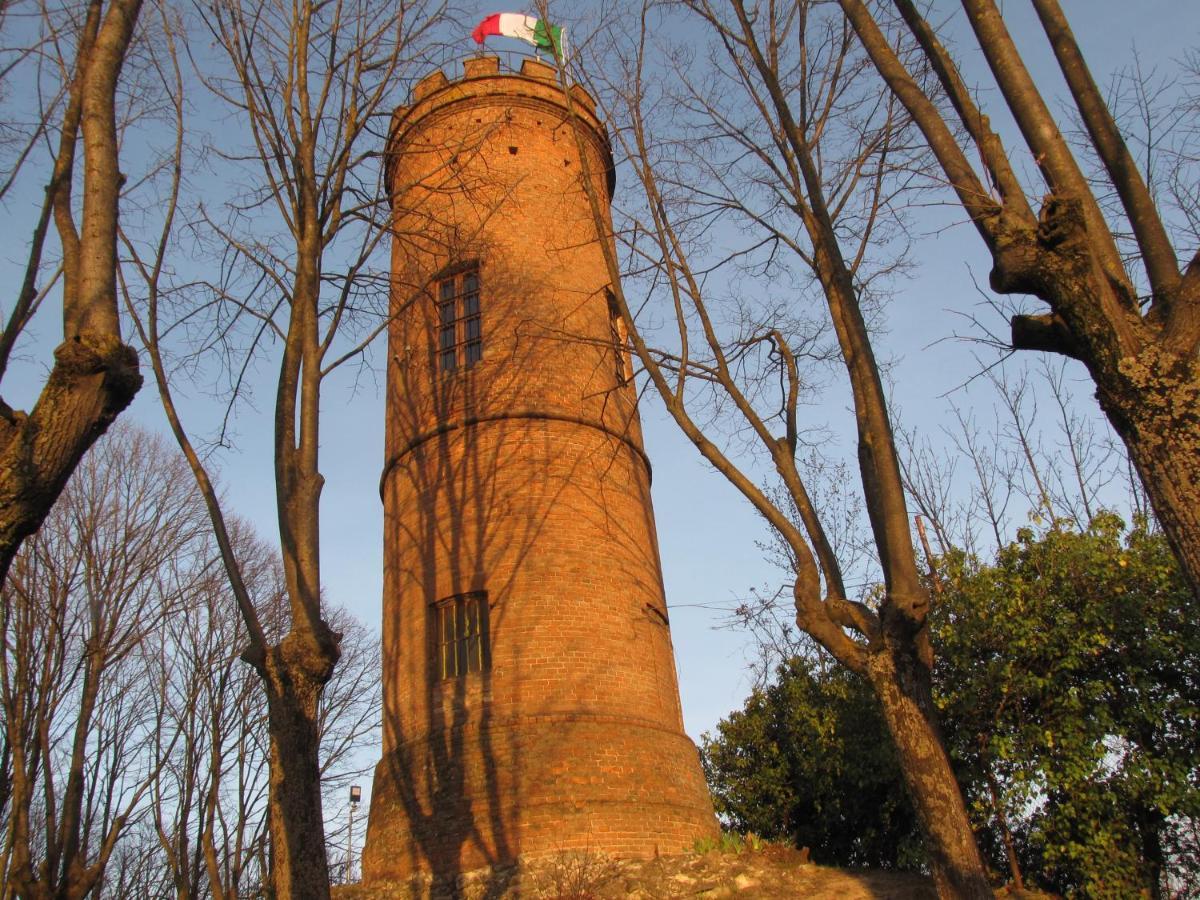 Alla Torre - Nel Cuore Del Borgo Storico Castagnole delle Lanze Exterior photo